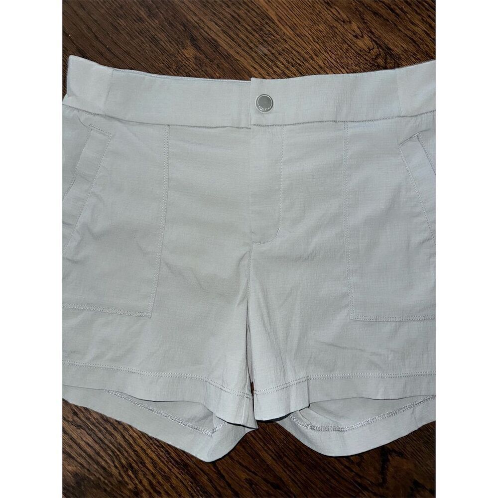 Athleta Women's Renegade Utility‎ Shorts Gray Size 10 Casual Summer - Picture 4 of 7